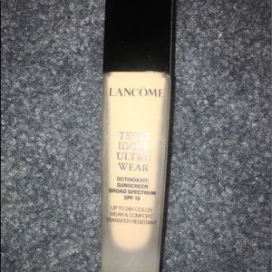 Lancome Foundation 210 N Buff